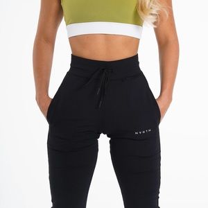 nvgtn jet black jogger L